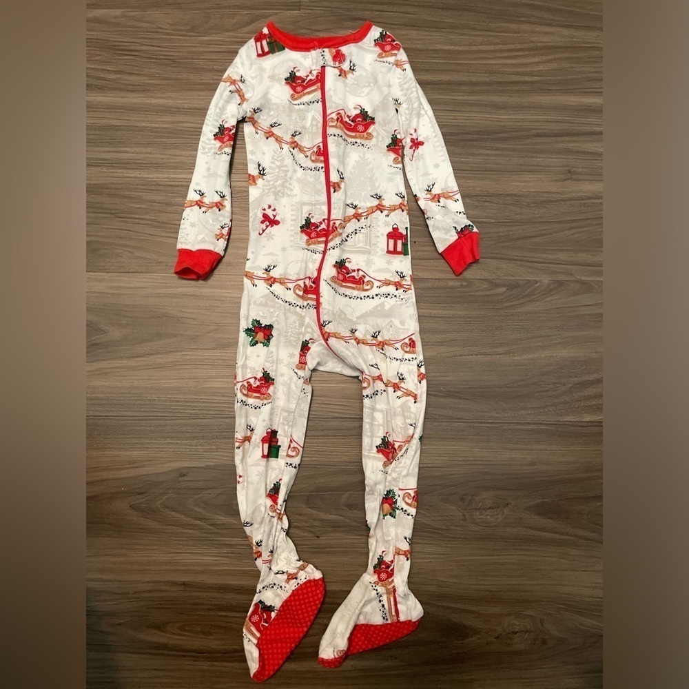 The Children's Place Red and White Santa print Footies One Piece pajamas size 2T